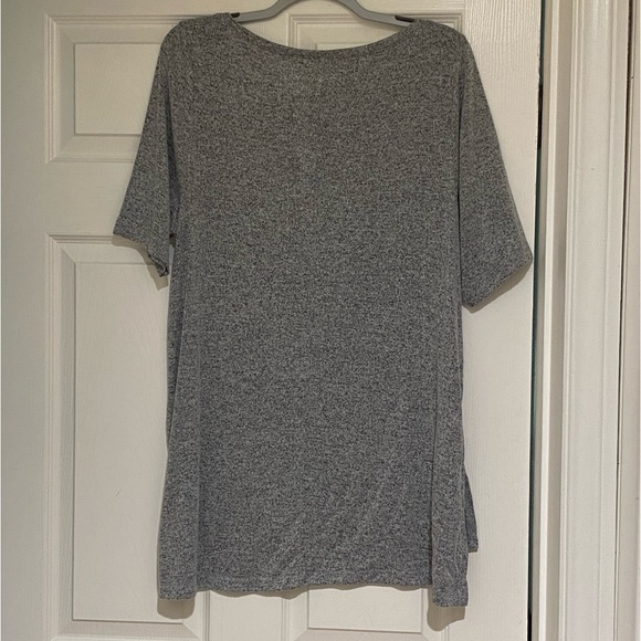 MLane Bryant short sleeve flowy sweater - Picture 3 of 3
